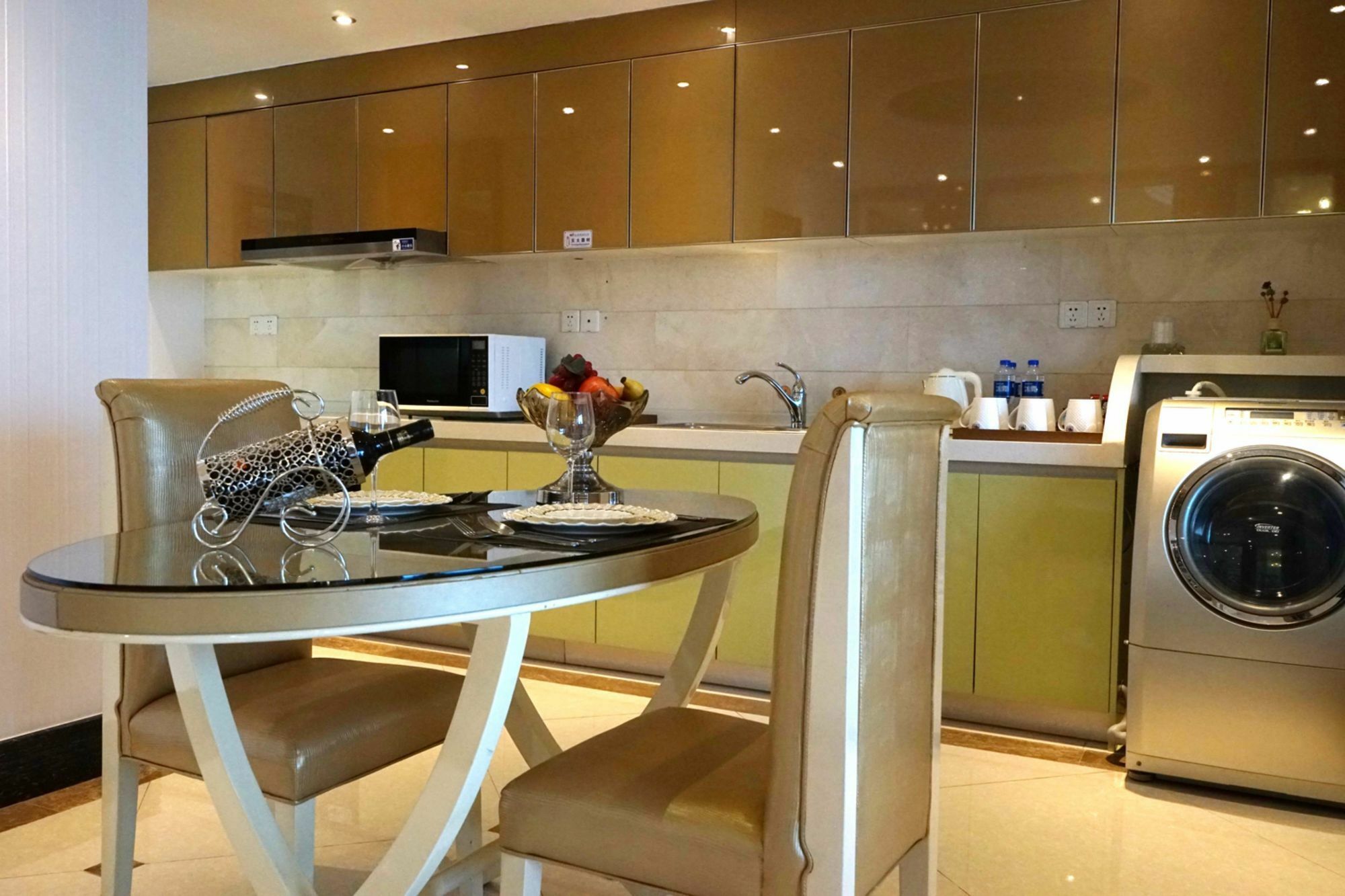 South & North International Apartment Guangzhou Exterior photo